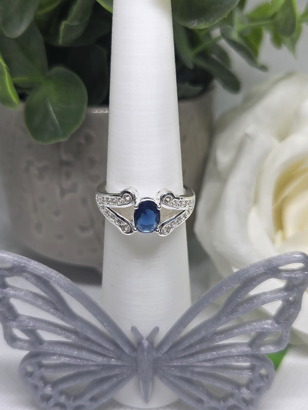 Sterling Silver Blue Sapphire Oval Ring with Pavé Accents